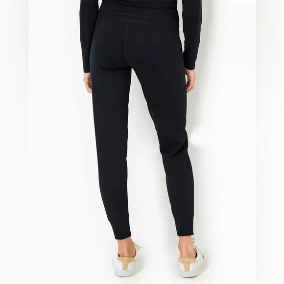 Lilly Pulitzer Island Mid Rise Jogger UPF 50+ SZ XL - Picture 2 of 3